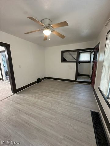 1286 E 152nd Street, East Cleveland, OH 44112