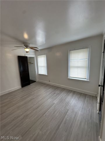 1286 E 152nd Street, East Cleveland, OH 44112