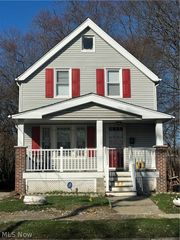 1286 E 152nd Street, East Cleveland, OH 44112