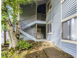 10220 Se TALBERT St, Clackamas, OR 97015