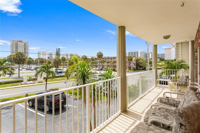 743 N Riverside Drive 4B, Pompano Beach, FL 33062