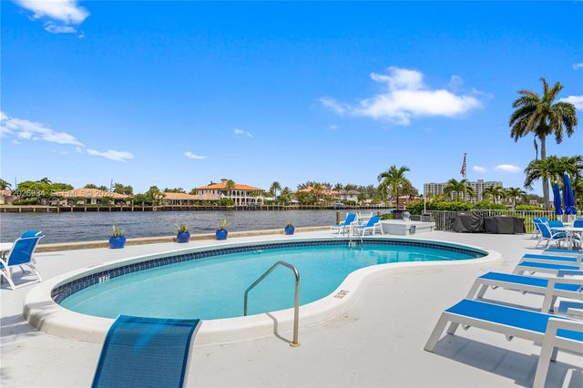 743 N Riverside Drive 4B, Pompano Beach, FL 33062