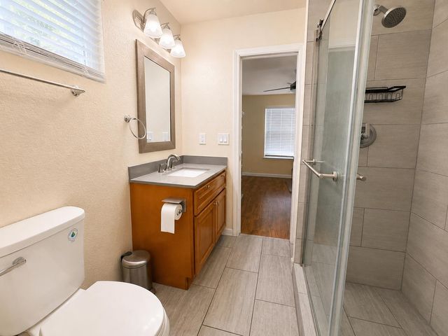 2127 N Funston Ave, Stockton, CA 95205