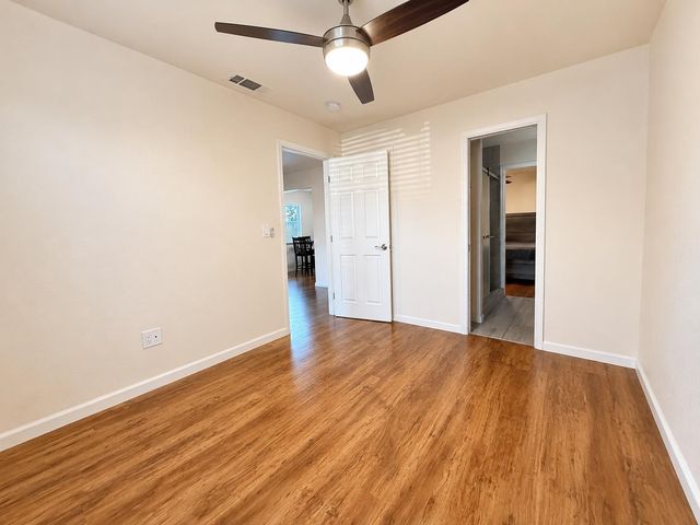 2127 N Funston Ave, Stockton, CA 95205