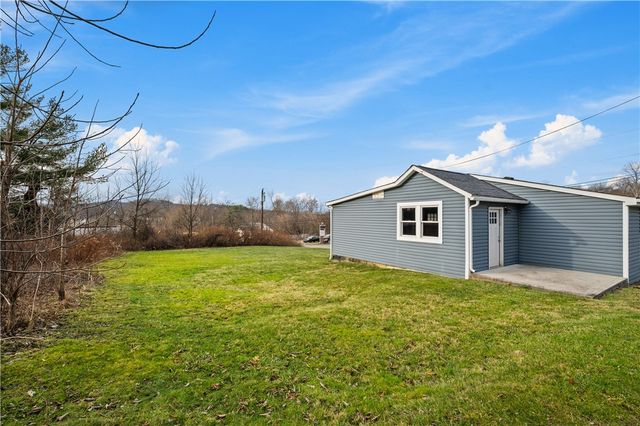 28 McKinistry Hill Rd, Kiskiminetas Twp, PA 15613