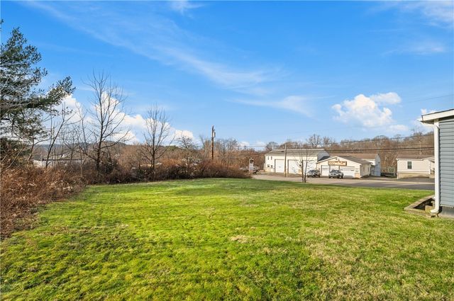 28 McKinistry Hill Rd, Kiskiminetas Twp, PA 15613