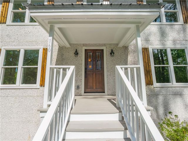 160 Butler Lake Drive, St Simons Island, GA 31522