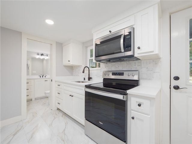 160 Butler Lake Drive, St Simons Island, GA 31522