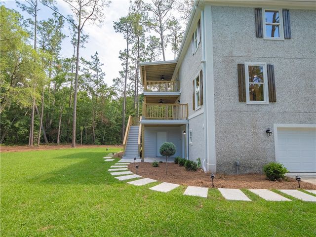 160 Butler Lake Drive, St Simons Island, GA 31522