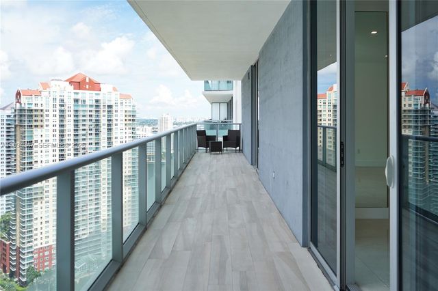 1300 Brickell Bay Dr 3100, Miami, FL 33131