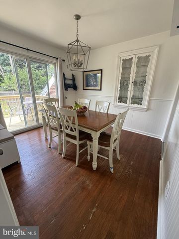 703 W 4TH AVE., Parkesburg, PA 19365