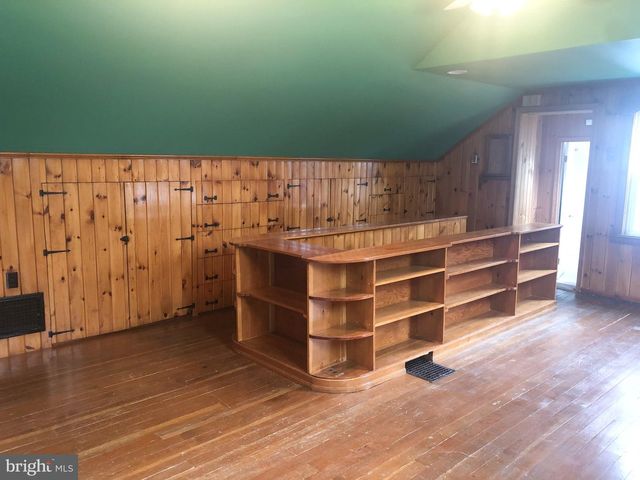 703 W 4TH AVE., Parkesburg, PA 19365