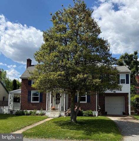 703 W 4TH AVE., Parkesburg, PA 19365
