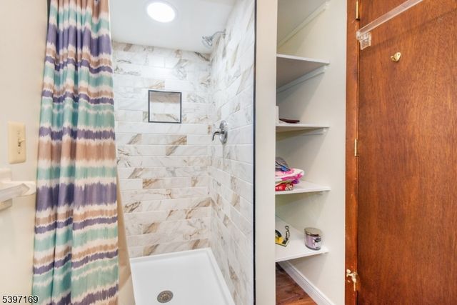 3 Port Royal Dr Unit 4 4, Vernon Twp., NJ 07462