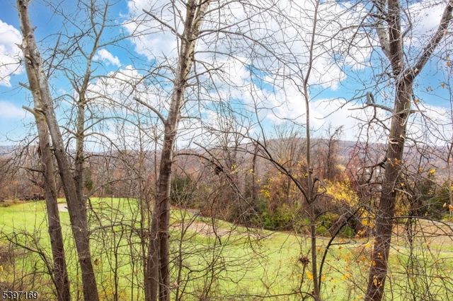 3 Port Royal Dr Unit 4 4, Vernon Twp., NJ 07462