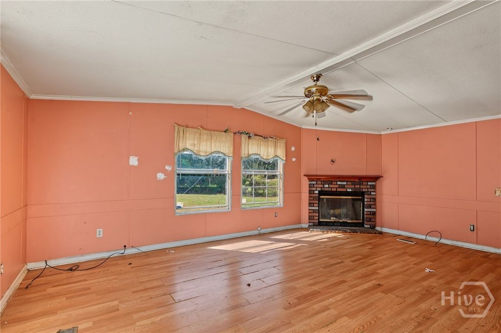 Image 12 of property listing at 112 Stonesthrow Court, Guyton, GA 31312