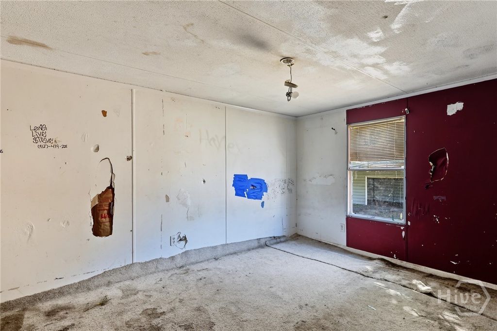 Image 21 of property listing at 112 Stonesthrow Court, Guyton, GA 31312