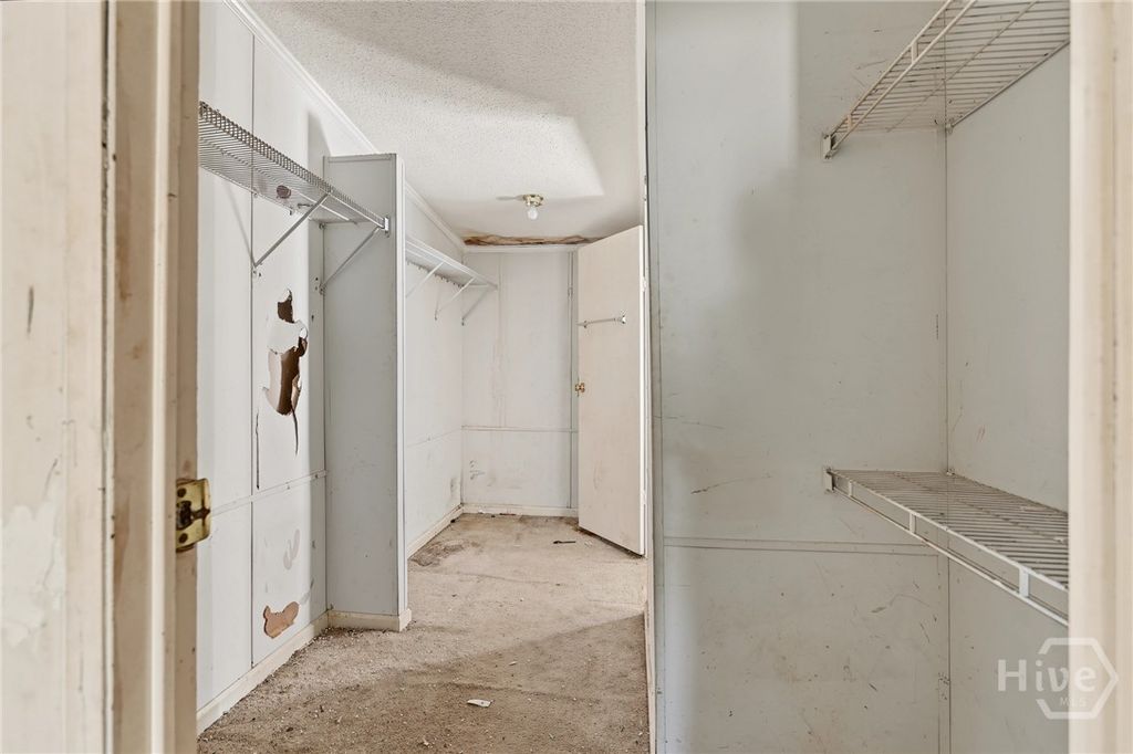 Image 29 of property listing at 112 Stonesthrow Court, Guyton, GA 31312