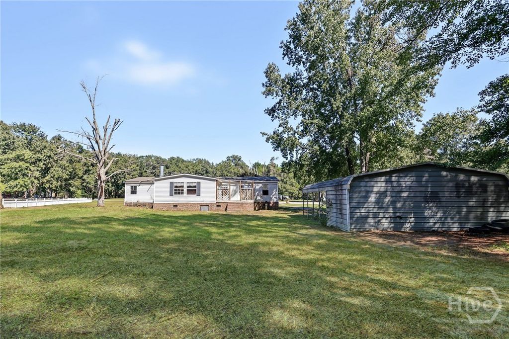 Image 33 of property listing at 112 Stonesthrow Court, Guyton, GA 31312