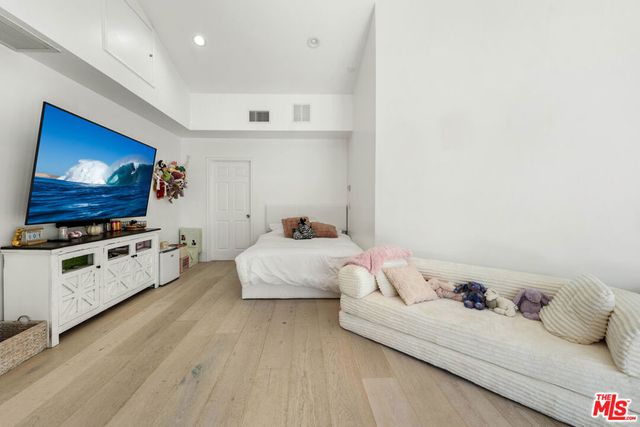 3614 Malibu Country Drive, Malibu, CA 90265