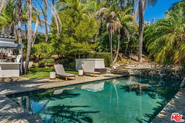 3614 Malibu Country Drive, Malibu, CA 90265