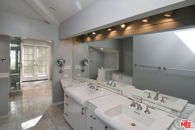 3614 Malibu Country Drive, Malibu, CA 90265