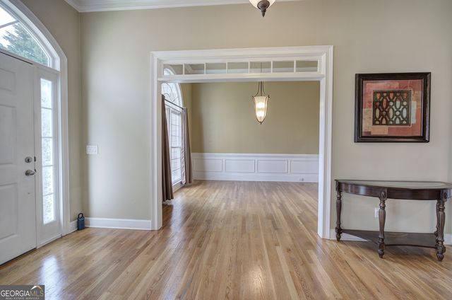 302 Waterfall Court, Canton, GA 30115