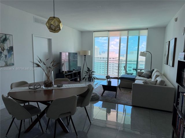 951 Brickell Ave 2006, Miami, FL 33131