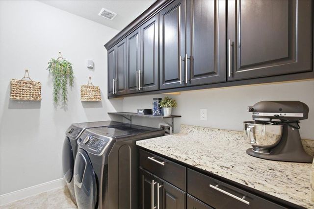 107 E Tanglebriar CT, Bastrop, TX 78602