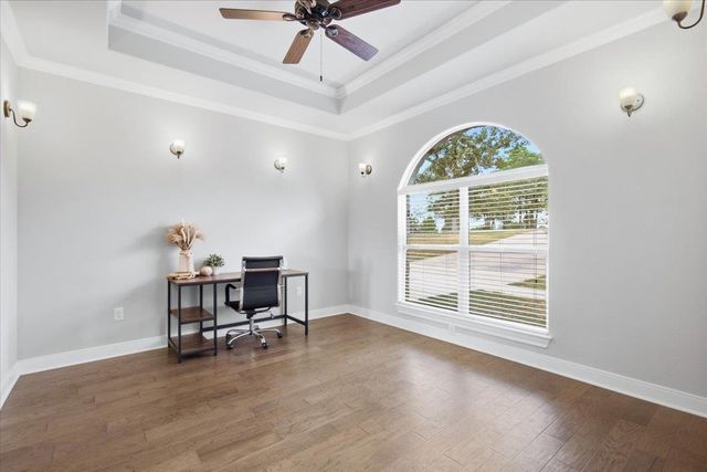 107 E Tanglebriar CT, Bastrop, TX 78602