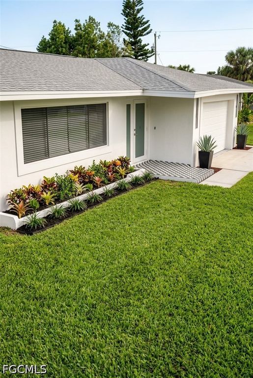 1212 SE 43rd TER, Cape Coral, FL 33904