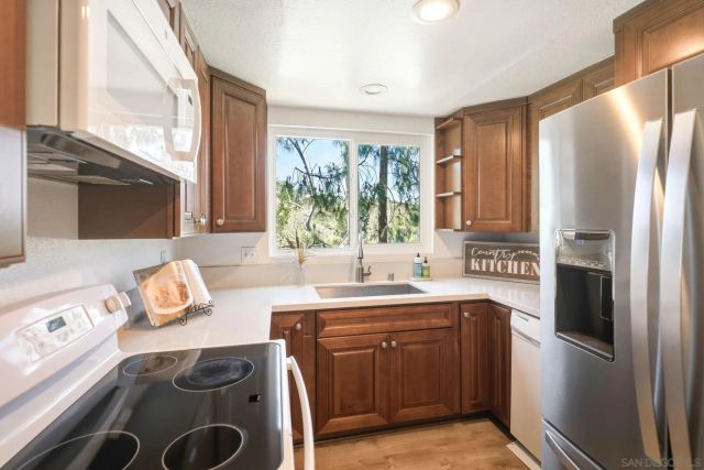 8630 Mission San Carlos Dr 56, Santee, CA 92071