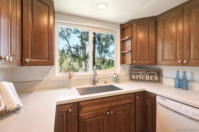 8630 Mission San Carlos Dr 56, Santee, CA 92071