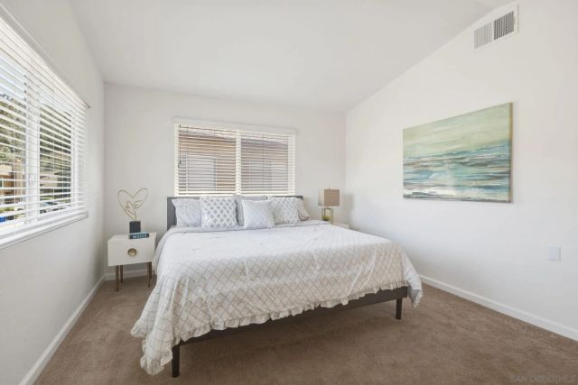 8630 Mission San Carlos Dr 56, Santee, CA 92071