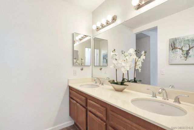 8630 Mission San Carlos Dr 56, Santee, CA 92071