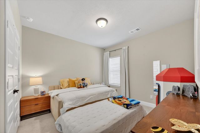 624 Treaty Oak Drive, Lewisville, TX 75056