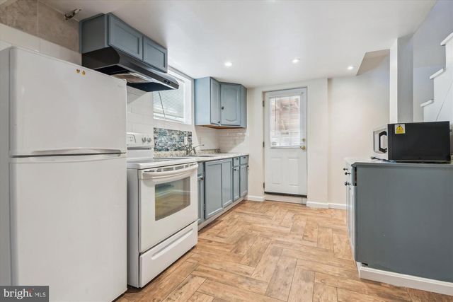 416 HAZLETT AVENUE, Baltimore, MD 21229