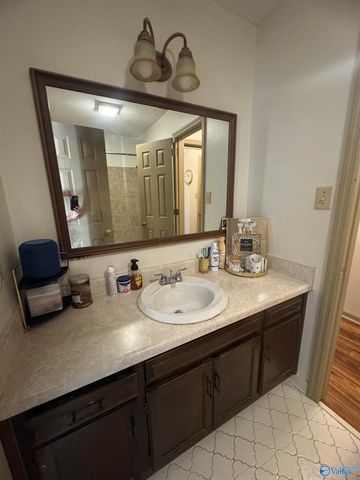 2137 Belle Grove Drive 2137, Huntsville, AL 35802