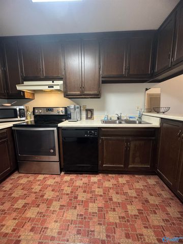 2137 Belle Grove Drive 2137, Huntsville, AL 35802