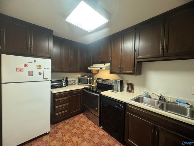 2137 Belle Grove Drive 2137, Huntsville, AL 35802