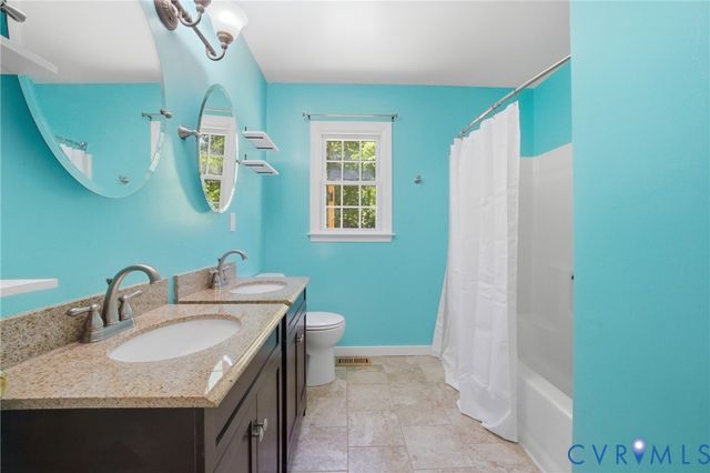 2512 Brookforest Rd, Midlothian, VA 23112