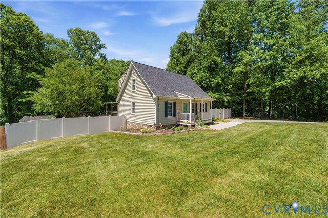 2512 Brookforest Rd, Midlothian, VA 23112