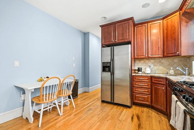 12 I St 1, Boston, MA 02127