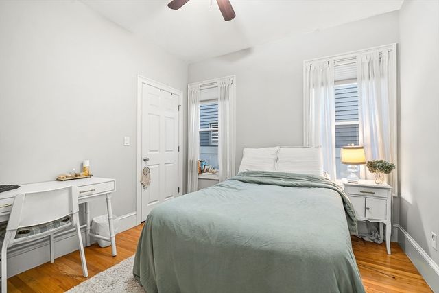 12 I St 1, Boston, MA 02127