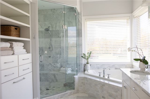 128 Ogden Center Road, Ogden, NY 14559