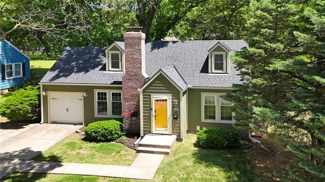 5813 RIGGS Street, Mission, KS 66202