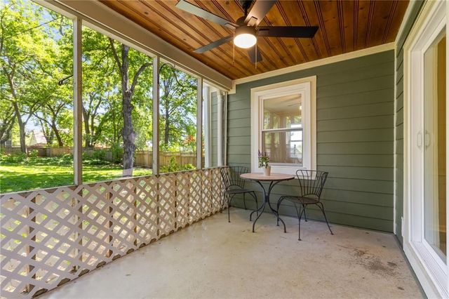 5813 RIGGS Street, Mission, KS 66202