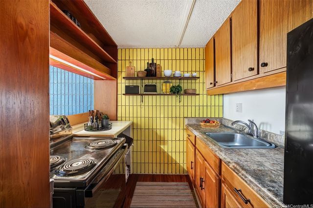 53-567 Kamehameha Highway 403, Hauula, HI 96717