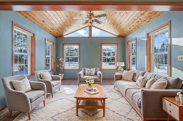 2563 Colony Circle, Saint Cloud, MN 56303