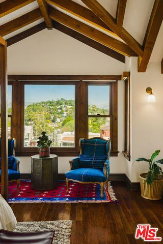 1062 Sanborn Avenue, Los Angeles, CA 90029